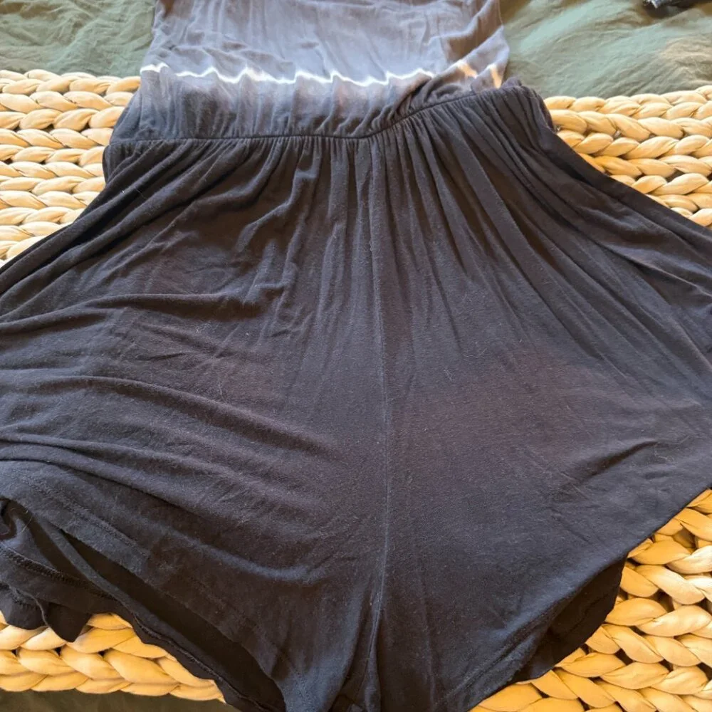 XS (Project Social T LA) Tie Dye Romper - Picture 3 of 6
